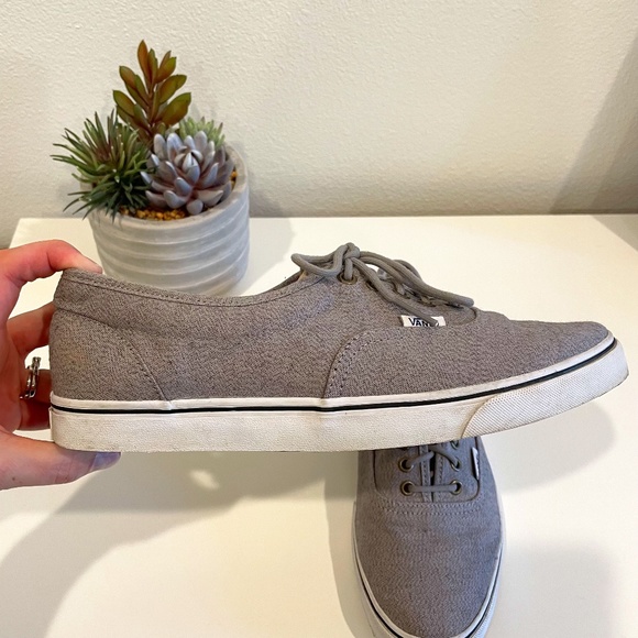 Vans Other - EUC Van's Canvas Atwood Classic Low Grey/Black Canvas Shoes